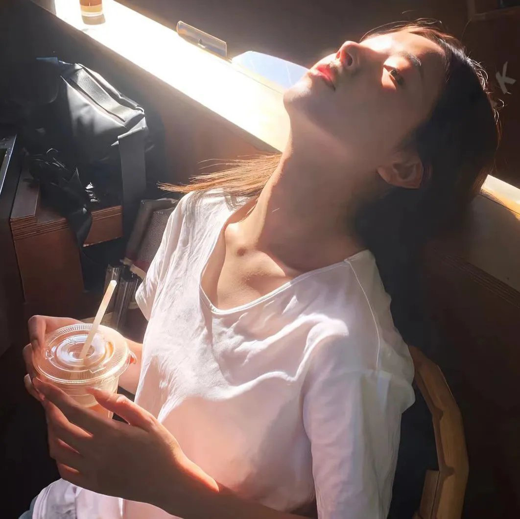 落花飘零